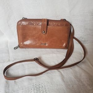 The Sak Iris Large Leather Tobacco Smartphone Crossbody